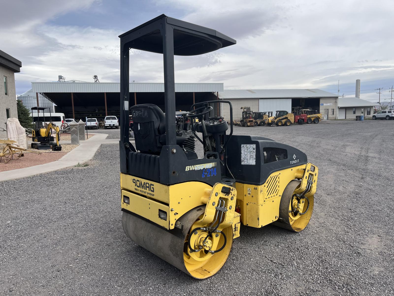 ./imagenes/INVOICE/2019/17471/BOMAG_BW120 (5).JPG